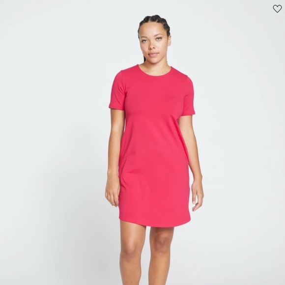 NWT Universal Standard Halie T-shirt Dress in Cerise Pink Size XS US Size 10 - Picture 1 of 9